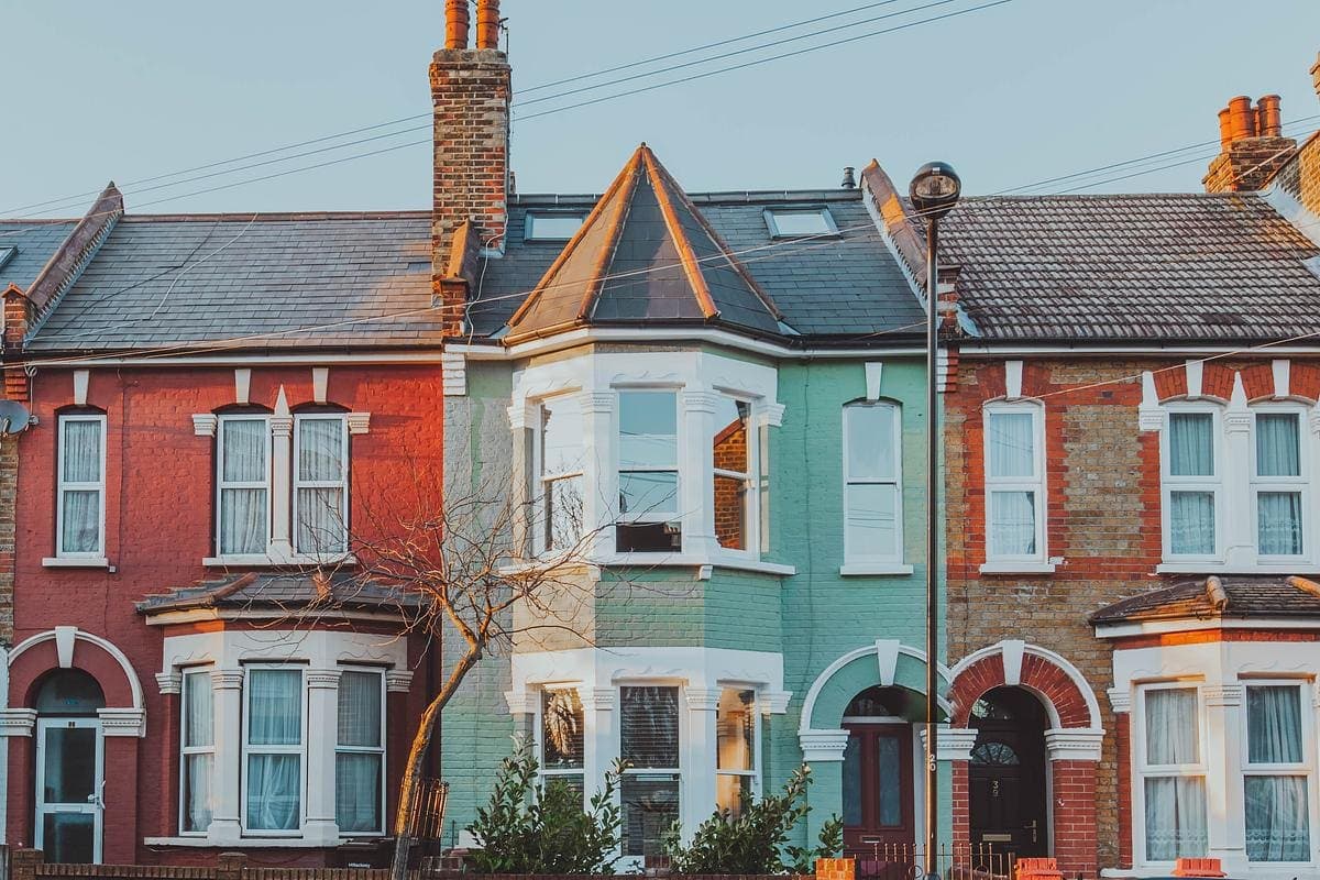 House in its terraced street setting.
