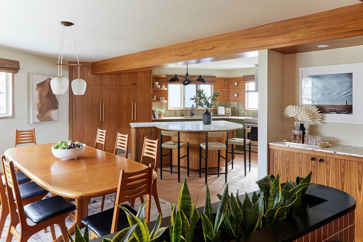 The dining room opens towards the kitchen.