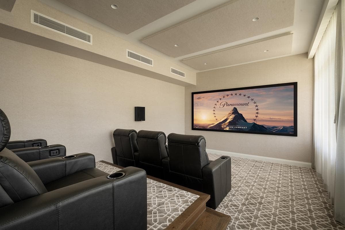 Benedictus Residence: home cinema with upholstered seating