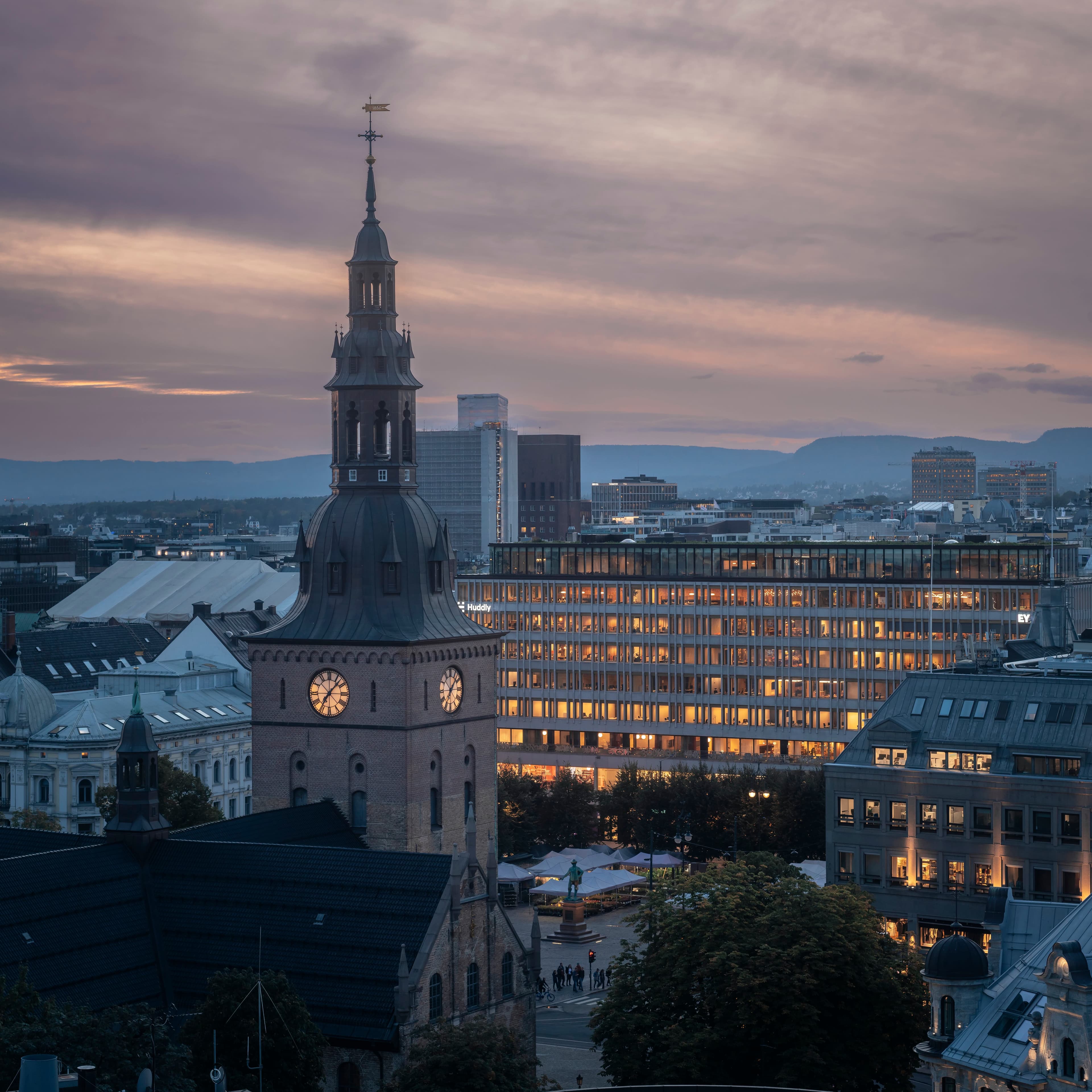 Stortorvet 7 in central Oslo at dusk