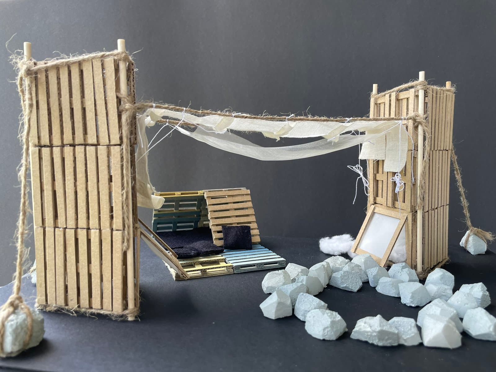 Strive in the Lithiocene, image 4, work by Ivy Yuen Ching Mak