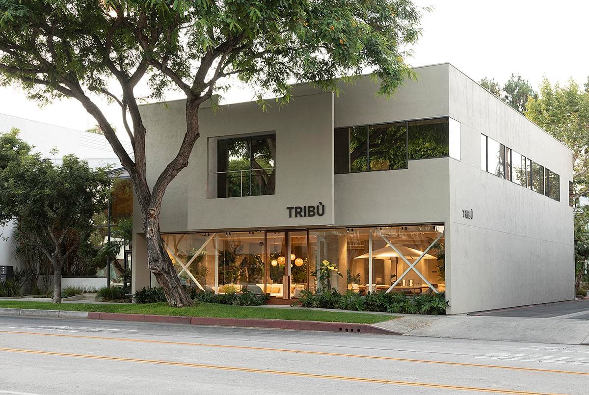 The completed showroom faces the West Hollywood street through a glazed ground floor.