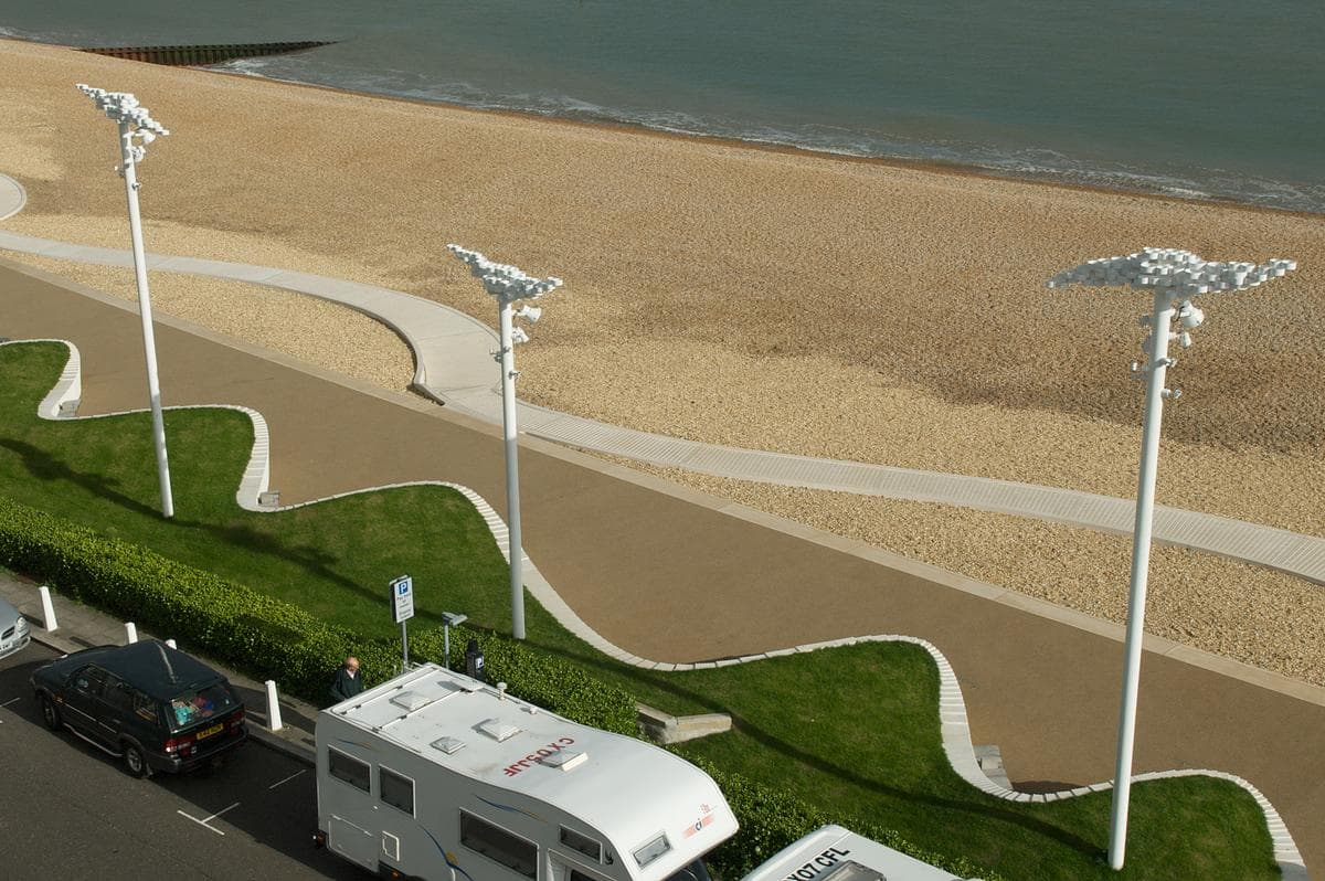 Aerial view of the promenade and its lighting.
