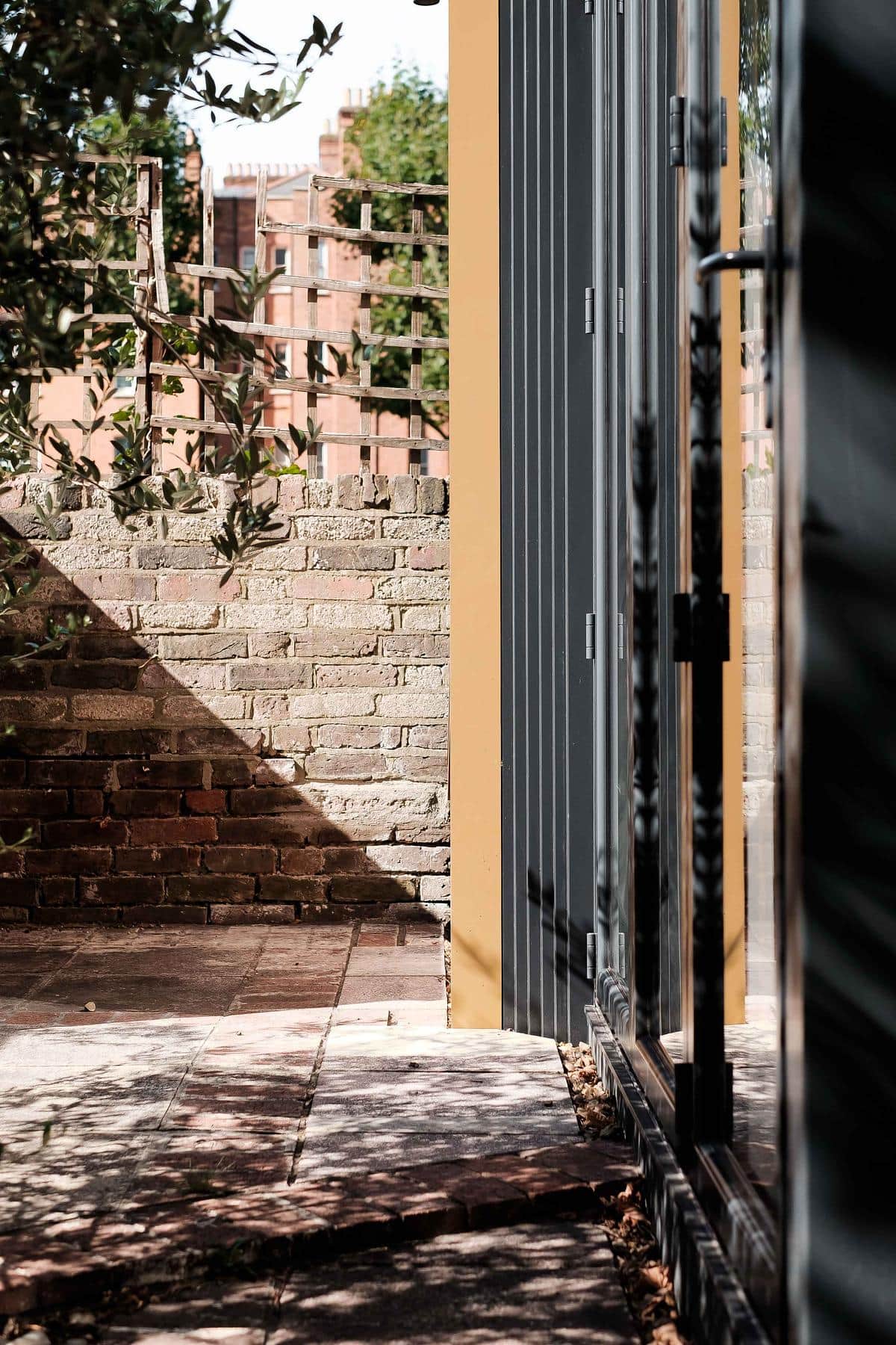 A Room for an Opera Singer, a garden studio by FAB Architects. Photograph by Matt Townsend.