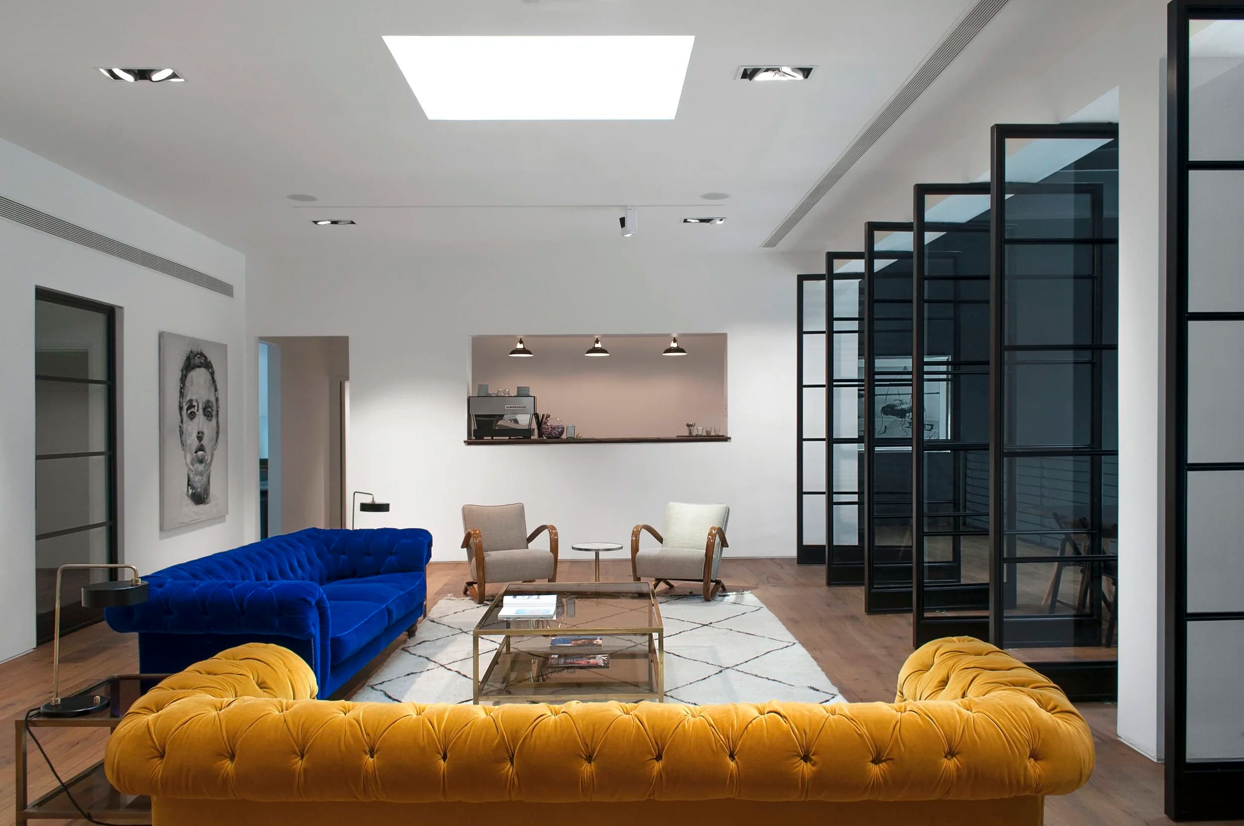 Alva West Studios, lounge